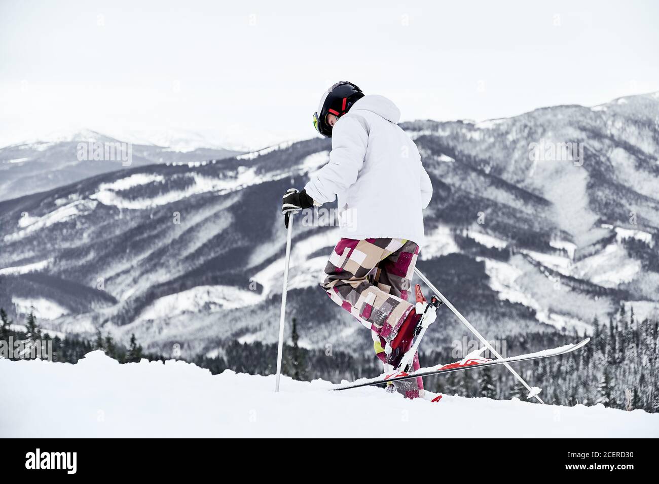 Skiing Outfit High Resolution Stock Photography and Images - Alamy