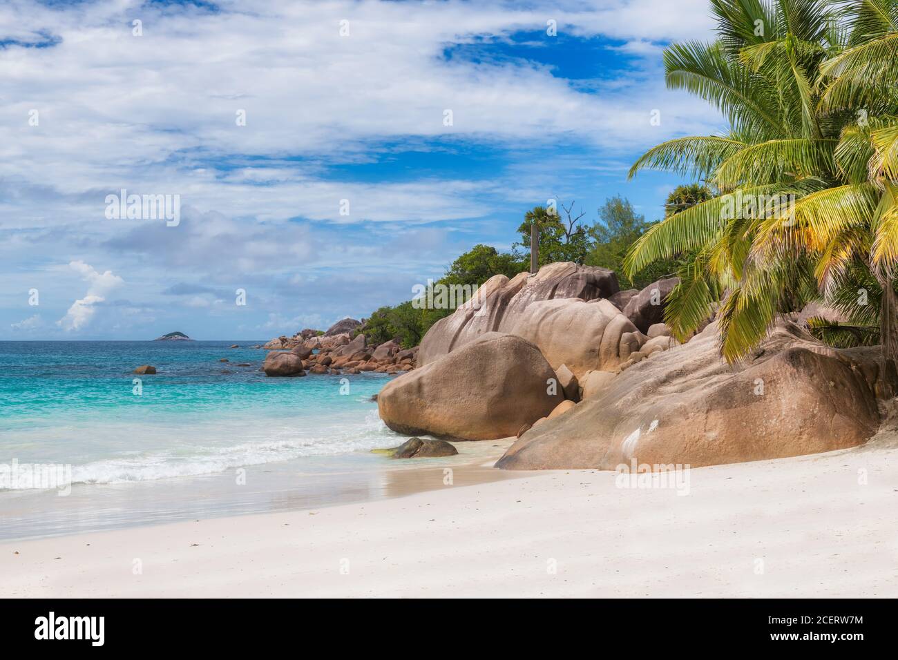 Beautiful rocks on Seychelles beach, Anse Lazio beach, Praslin, Seychelles Stock Photo