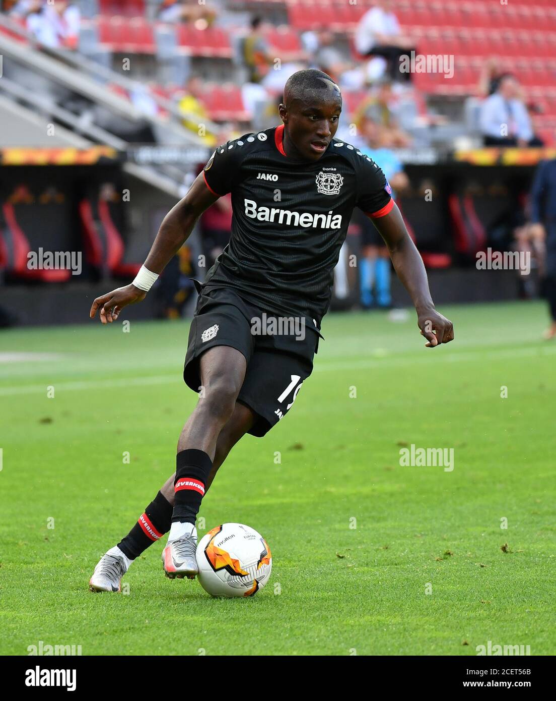 UEFA Champions League soccer Steaua Bucharest v Glasgow Rangers Stock Photo  - Alamy