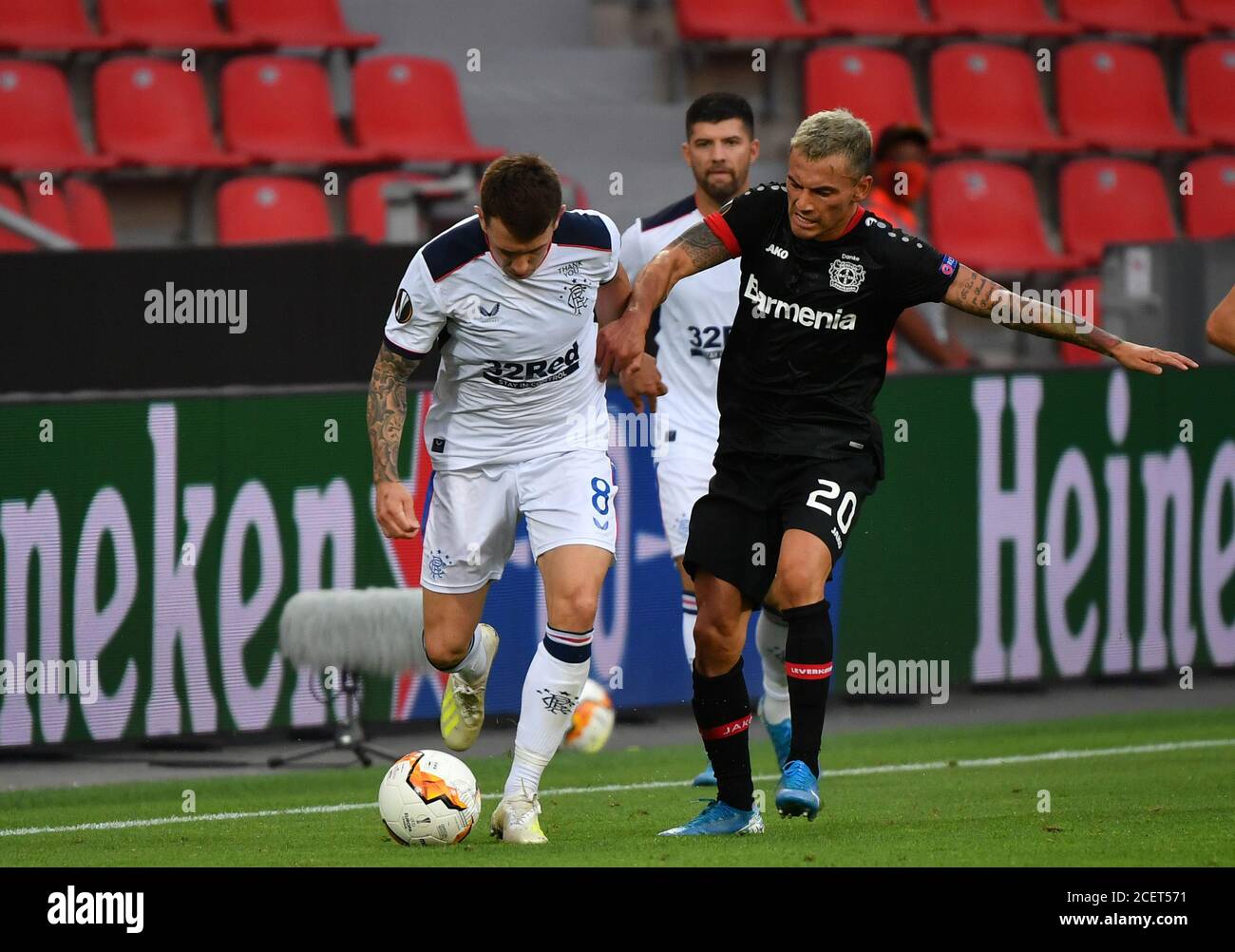 Bayarena Leverkusen Germany 6 8 2020 Football Uefa Europa League Season 2019 20 Round Of 16 Bayer 04 Leverkusen B04 Black Vs Glasgow Rangers Fc Rfc White Ryan Jack Glasgow Charles Aranguiz Leverkusen Photo
