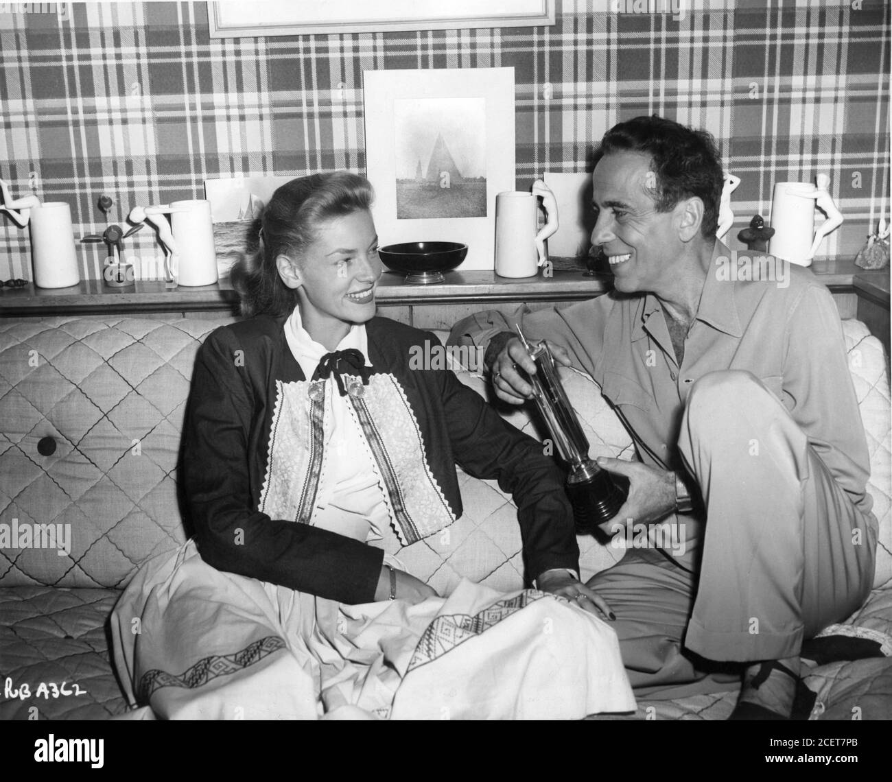 HUMPHREY BOGART and LAUREN BACALL 1945 newlyweds candid portrait at