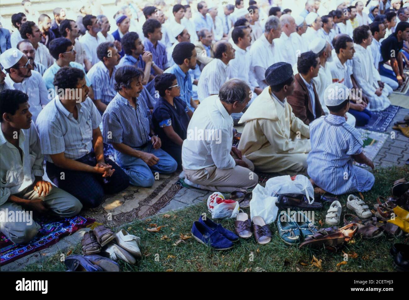Outdoor prayer of the muslim faithful after the bombing of the prayer hall, Charvieu-Chavagnieux, Isere, 1989, France Stock Photo