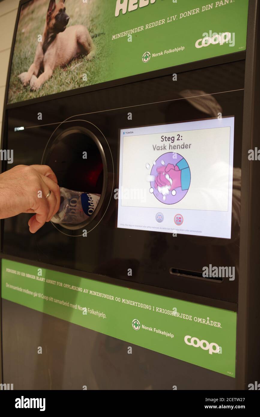 TOMRA Norway can and bottle deposit return recycling system Stock Photo