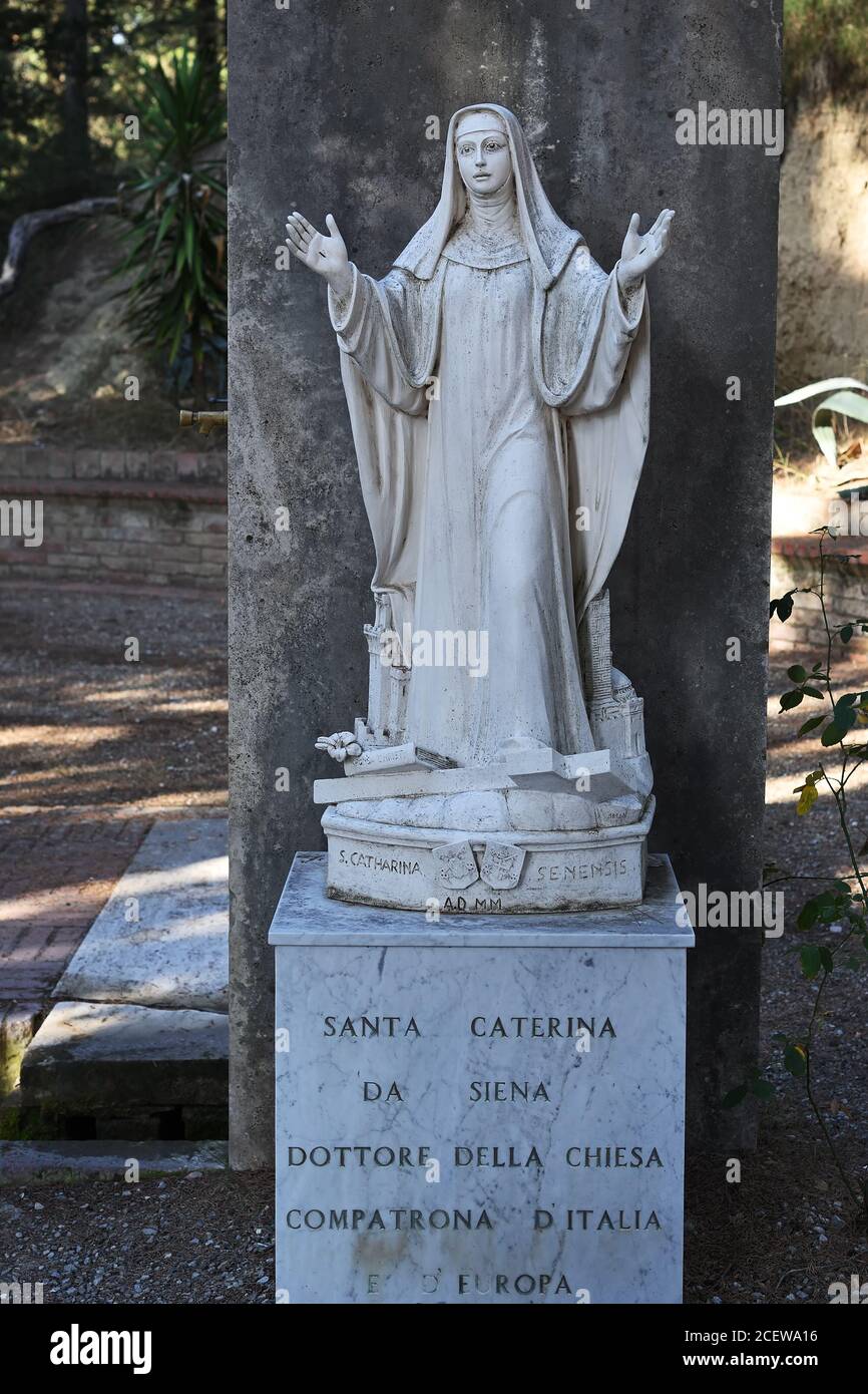Statue Of Catherine Of Siena Caterina Da Siena Patron Saint Of Europe Doctor Of The Church In Benedictine Abbey Of Monte Oliveto Maggiore In Tusca Stock Photo Alamy