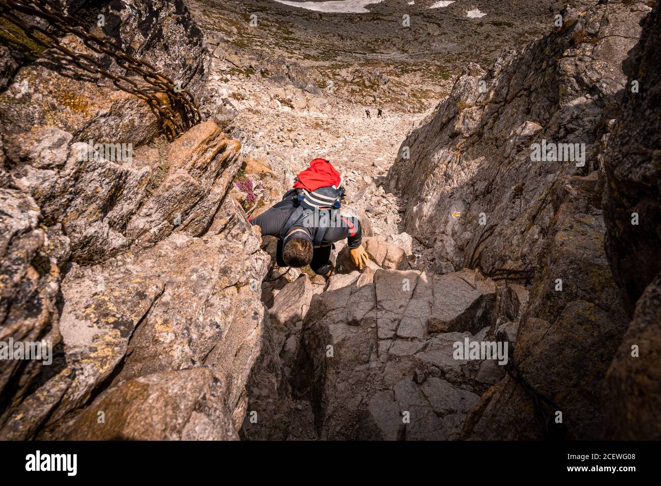 Man climbing trail hi-res stock photography and images - Alamy