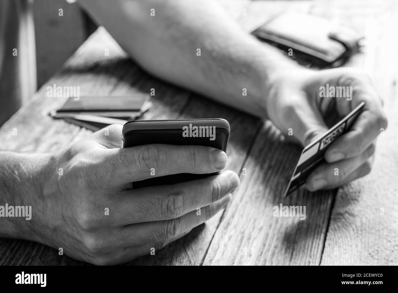 Internet paying Black and White Stock Photos & Images - Alamy