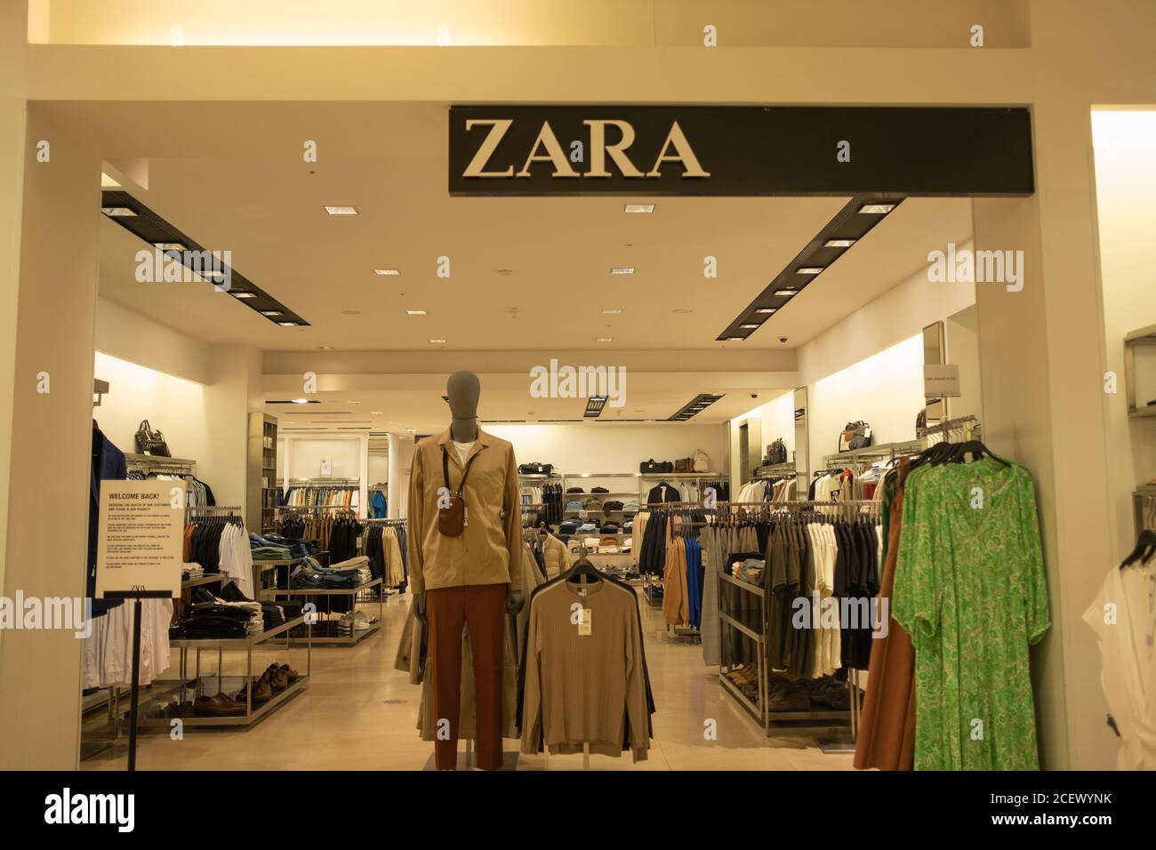 1,731 Zara Clothing Store Stock Photos, High-Res Pictures, and