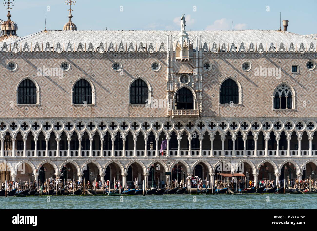 Venedig, Canal Grande, Blick auf den Dogenpalast (Palazzo Ducale), Südfassade Stock Photo