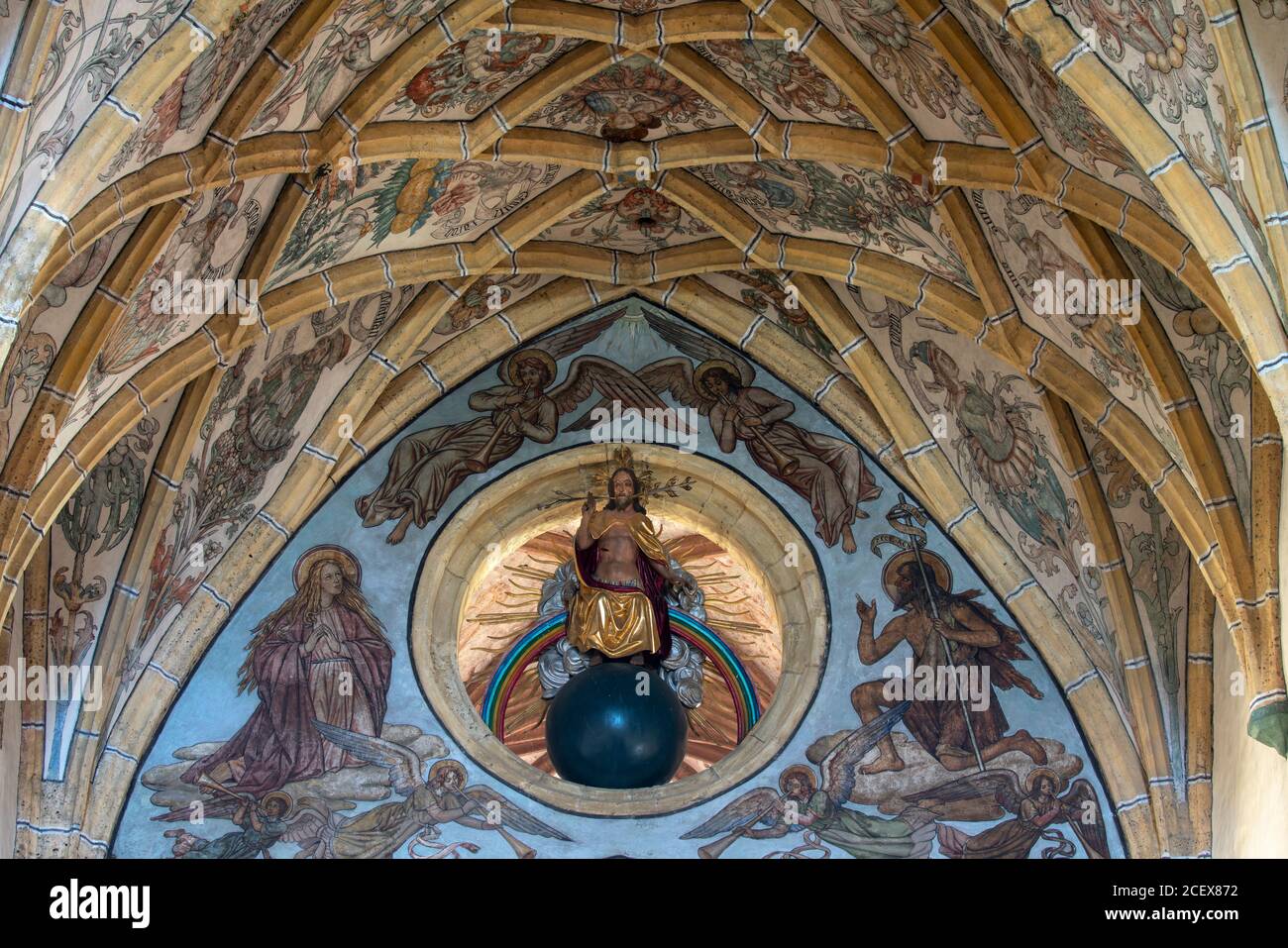 Maria Saal, Propstei- und Wallfahrtskirche Mariae Himmelfahrt, Gewölbe im Mittelschiff Stock Photo