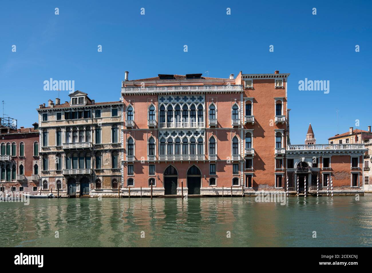 Venedig, Paläste am Canal Grande; Palazzo Pisani Moretta, links Palazzo Tiepolo Stock Photo