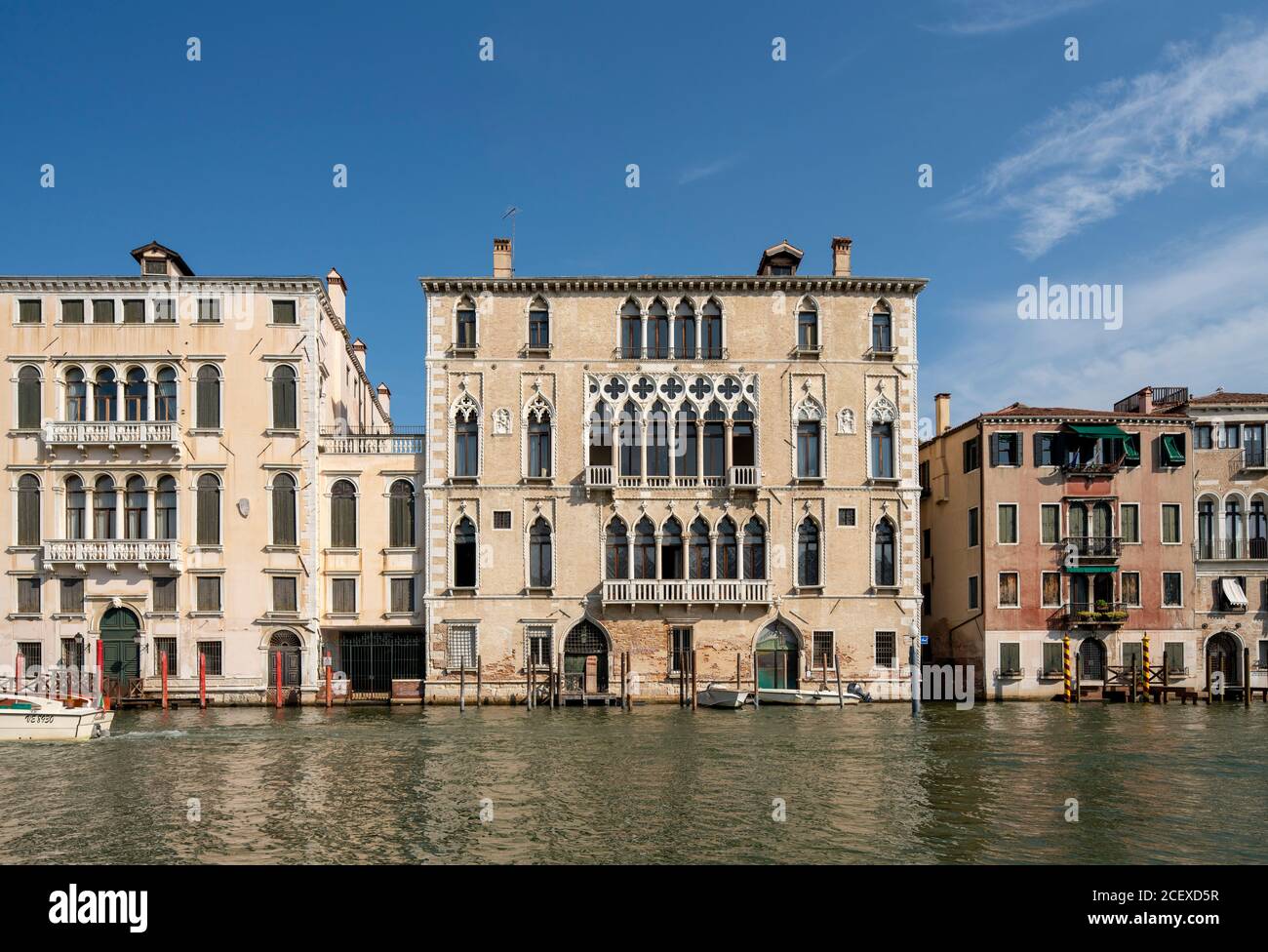 Venedig, Paläste am Canal Grande; Von links nach rechts: Palazzo Querini Dubois, Palazzo Bernardo di Canal, Casa Sicher. Stock Photo