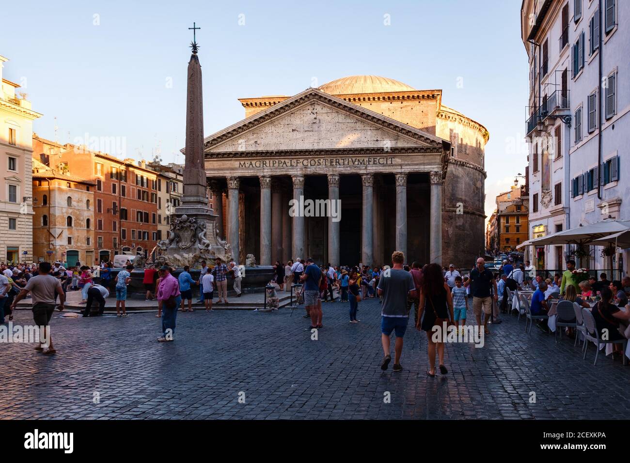 Tourists and locals next to the Pantheon in the historic center of Rome Stock Photo