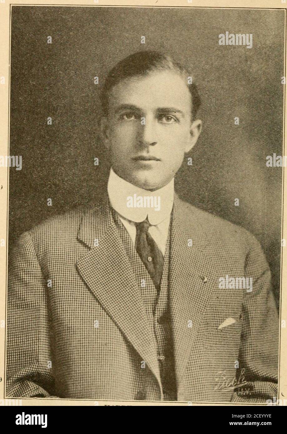 . Spalding's official collegiate basket ball guide. uthern Collegiate Basket Ball Season, by J. E. Colliflower.. 69 All-Southern Collegiate Team, by J. E. Colliflower 75 Review of the Missouri Valley Collegiate Basket Biill Season, by Dr. James Naismith 81 Review of Collegiate Basket Ball in Ohio, by L. W. St. John 85 Review of the Wisconsin Collegiate Basket Ball Season, by E. D. Angell 91 Standing of Teams in the Eastern Intercollegiate League Since Its For-mation 97 Standing of Teams in the Western Intercollegiate League Since Its For-mation 99 All-Eastern Collegiate Teams 101 All-Western C Stock Photo