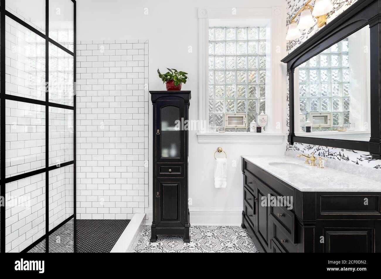 Black and White Bathroom Wallpaper 