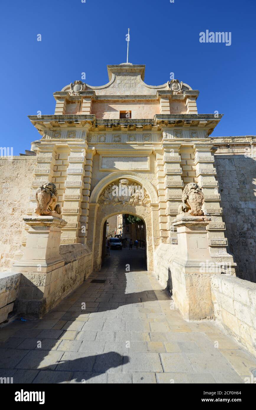 Gate to the old town of Mdina, Malta Stock Photo - Alamy