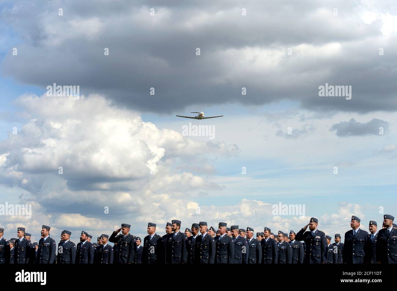 jak wiązać air force