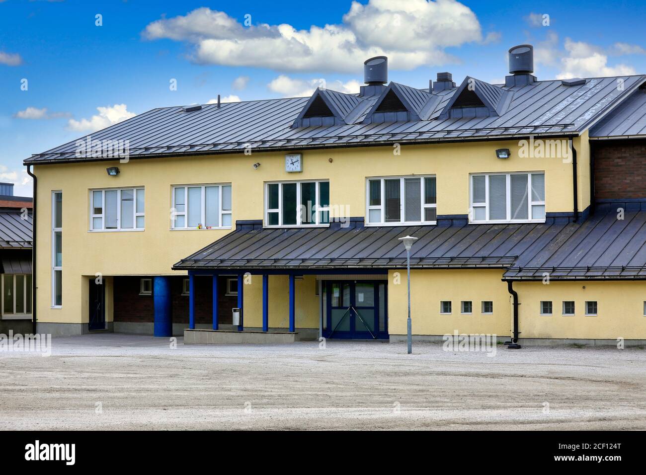 Alhainen School Alhaisten Koulu Salo Finland In Early August alhainen-school-alhaisten-koulu-salo-finland-in-early-august