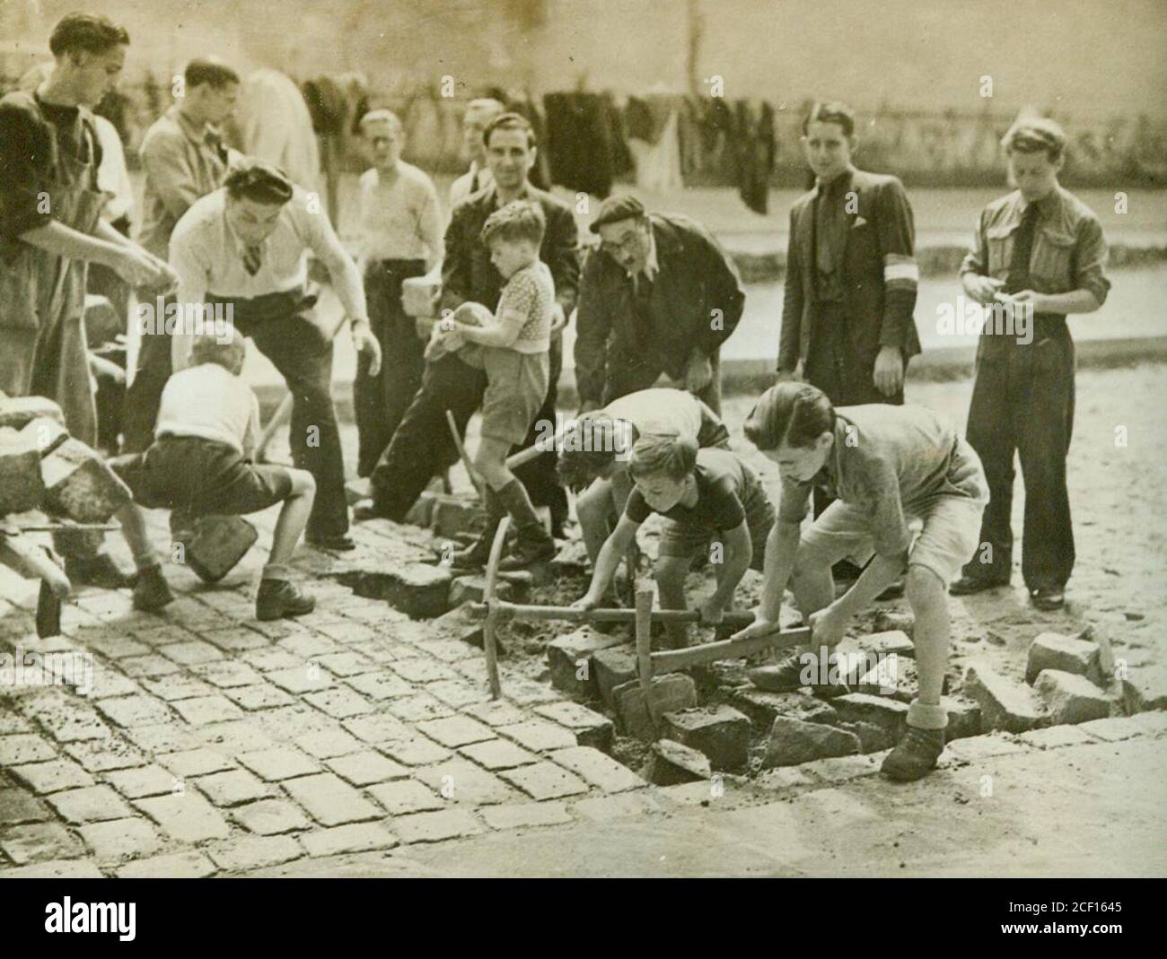 Echoes Of A Bygone Dau Stock Photo - Alamy