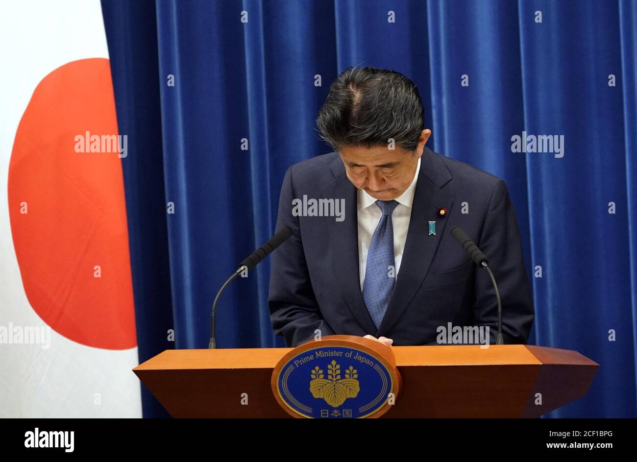 (200903) -- BEIJING, Sept. 3, 2020 (Xinhua) -- Japanese Prime Minister Shinzo Abe reacts during a press conference announcing that he will step down from his post due to health concerns in Tokyo, Japan, Aug. 28, 2020. (Franck Robichon/Pool via Xinhua) Stock Photo