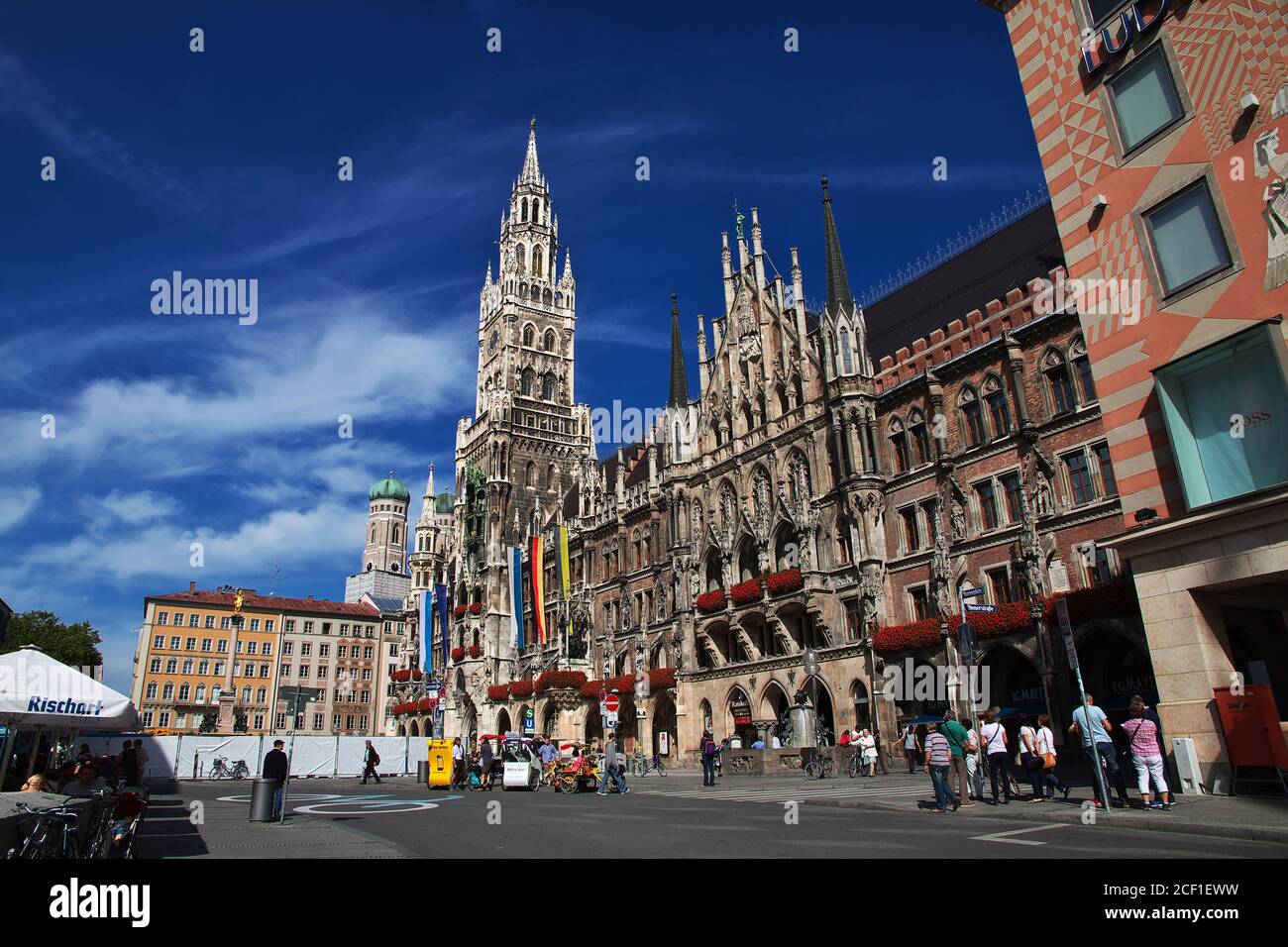New Town Hall, Neus Rathaus in Munich, Germany Stock Photo - Alamy