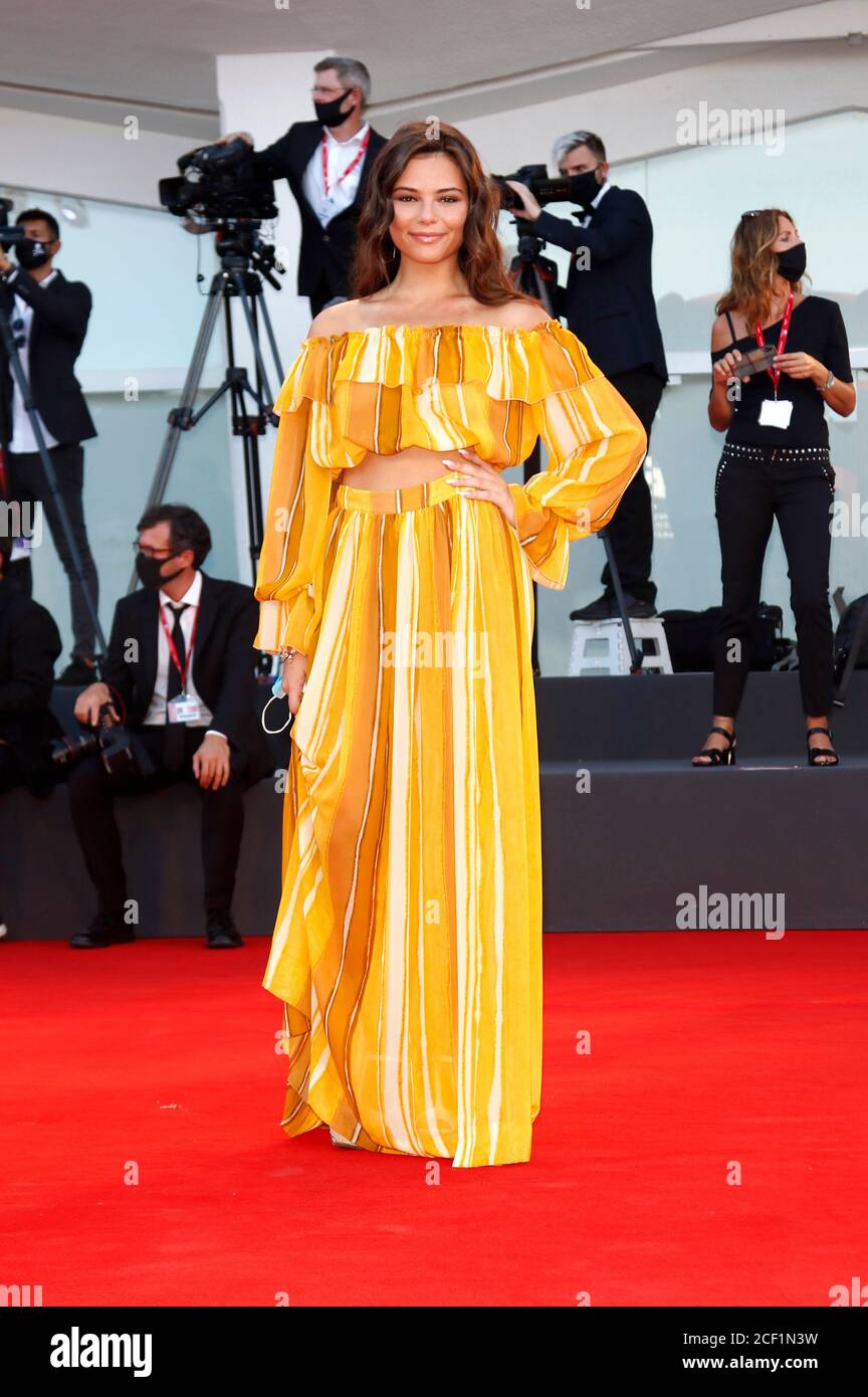 Venice, Italy. 02nd Sep, 2020. Eleonora Gaggero attending the 'Lacci/The Ties' premiere and opening ceremony at the 77th Venice International Film Festival on September 2, 2020 in Venice, Italy Credit: Geisler-Fotopress GmbH/Alamy Live News Stock Photo