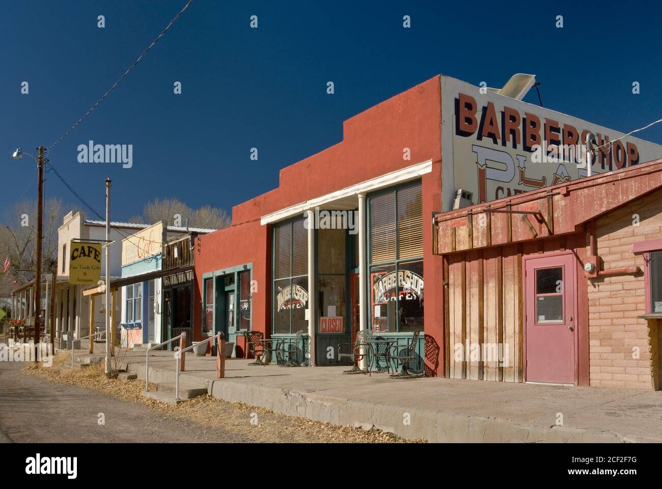 Rustic storefronts hi-res stock photography and images - Alamy