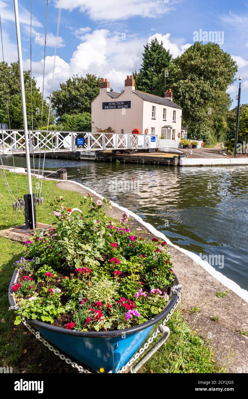 Junction Bridge House at Saul Junction, the crossing point of Gloucester and Sharpness Canal with the Stroudwater Canal at Saul, Gloucestershire UK Stock Photo