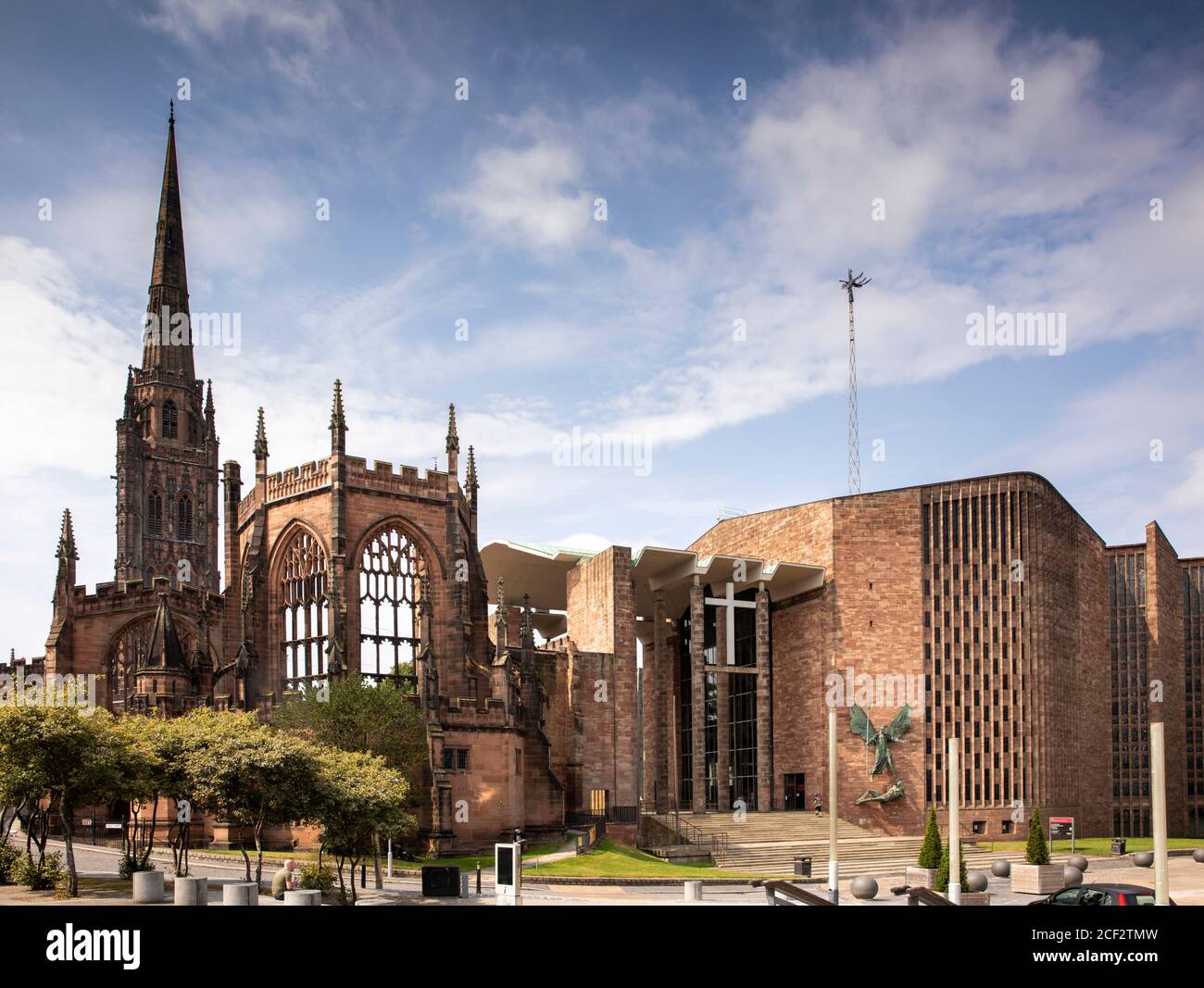 UK, England, Coventry, medieval Cathedral ruins and Basil Spence’s 1960s new Cathedral Stock Photo