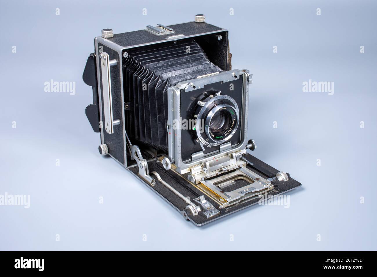 A vintage MPP Micro Technical 5x4 in. field camera.  These were produced in the UK between 1948 and 1963. Stock Photo