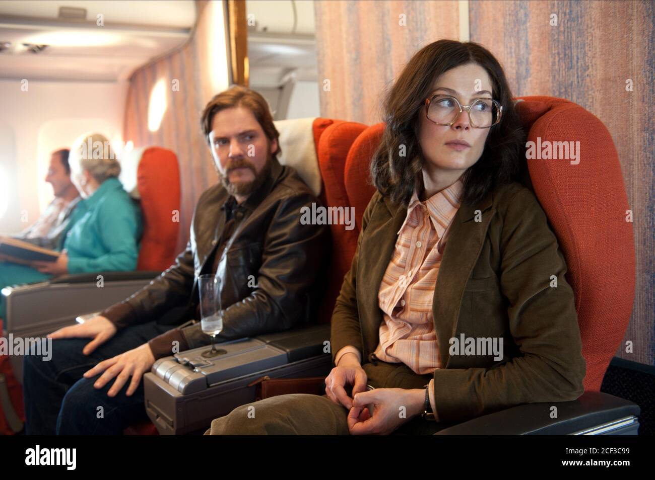 Daniel Bruhl Rosamund Pike 7 Days In Entebbe 2018 Stock Photo Alamy