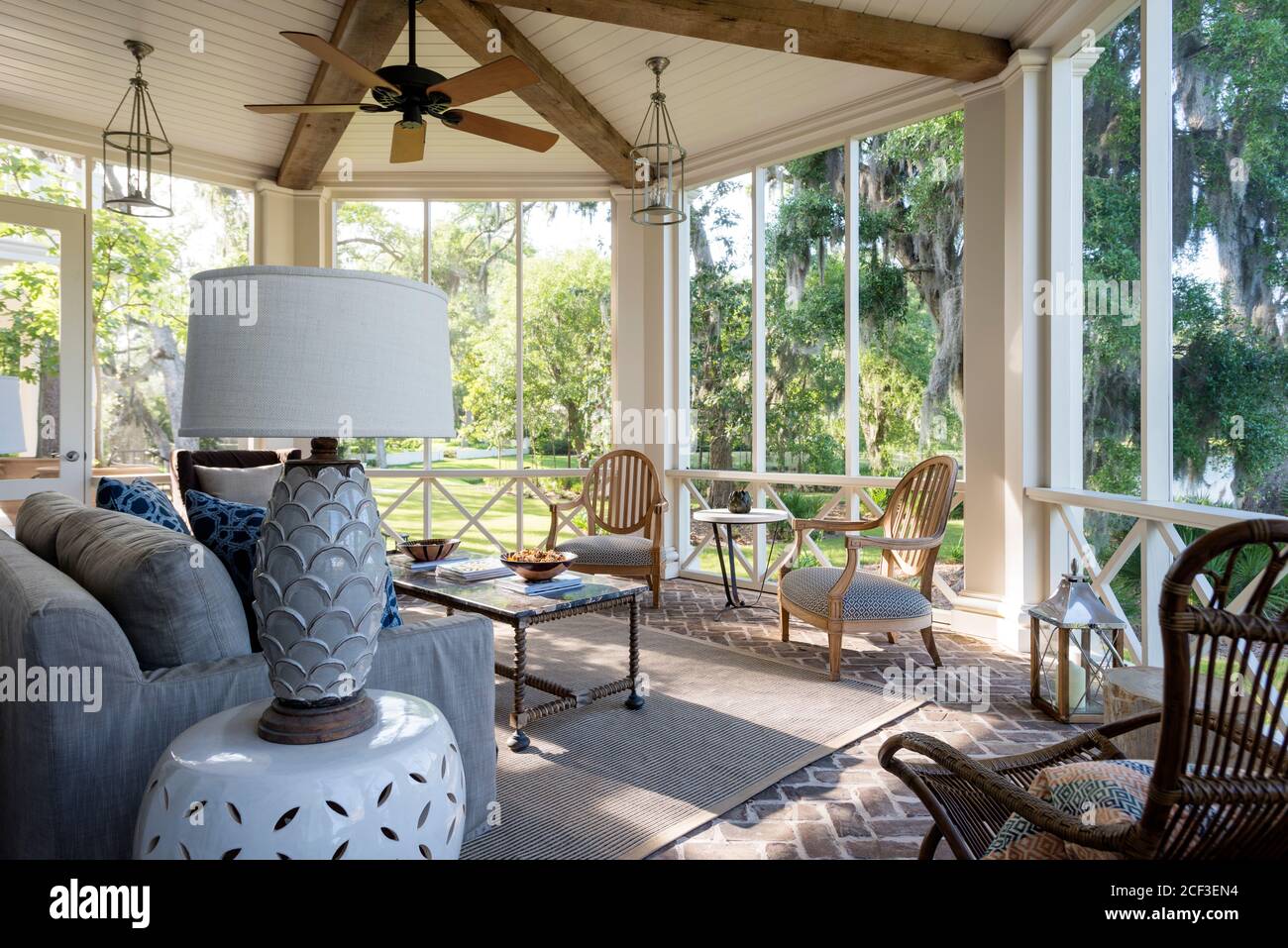Conservatory house hi-res stock photography and images - Alamy