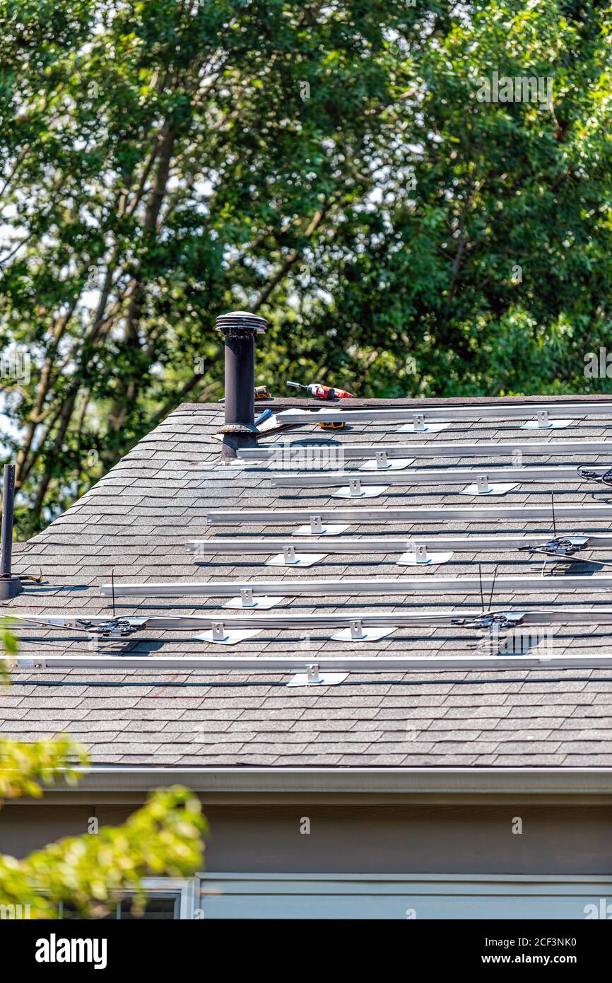 A closer look at Off-Grid Building Envelope Roof Installation
