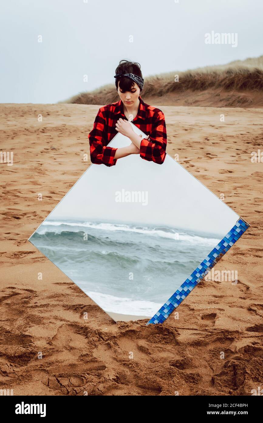 Lonely young female hi-res stock photography and images - Alamy