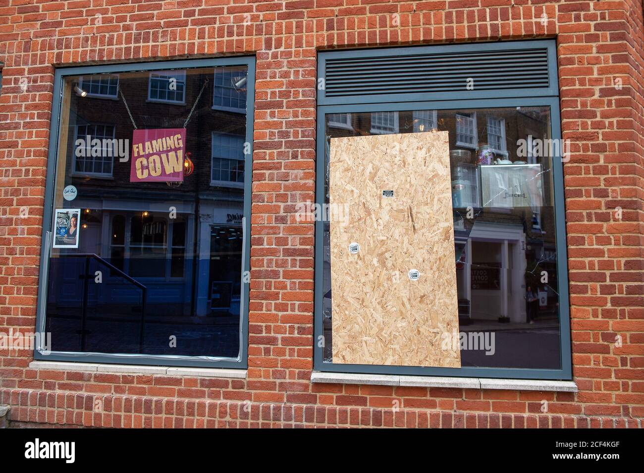 Eton, Windsor, Berkshire, UK. 3rd September, 2020. Criminal damage to a window at the Flaming Cow restaurant in Windsor following a failed attempted break in. Credit: Maureen McLean/Alamy Stock Photo