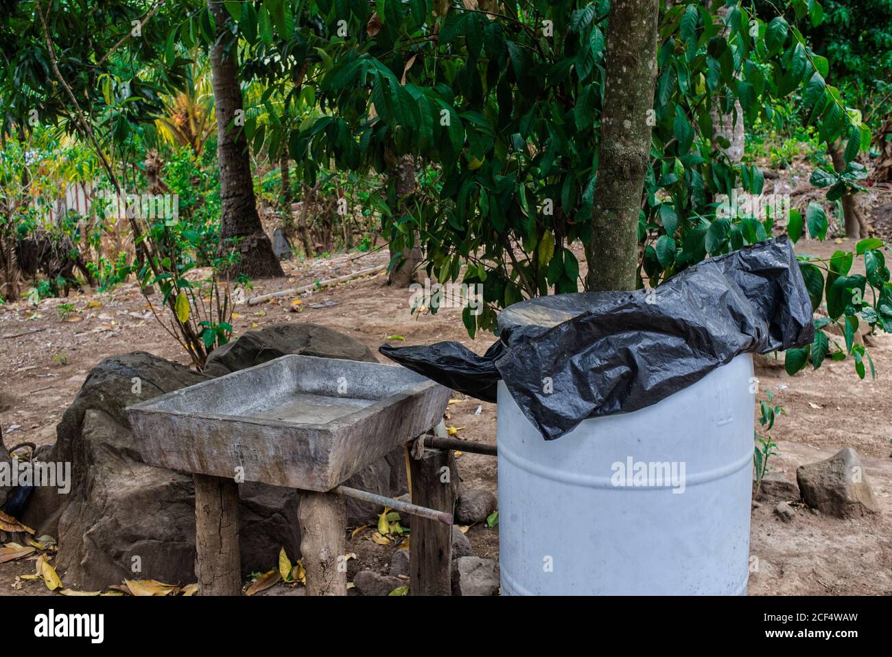 Plastic water tanks hires stock photography and images Alamy