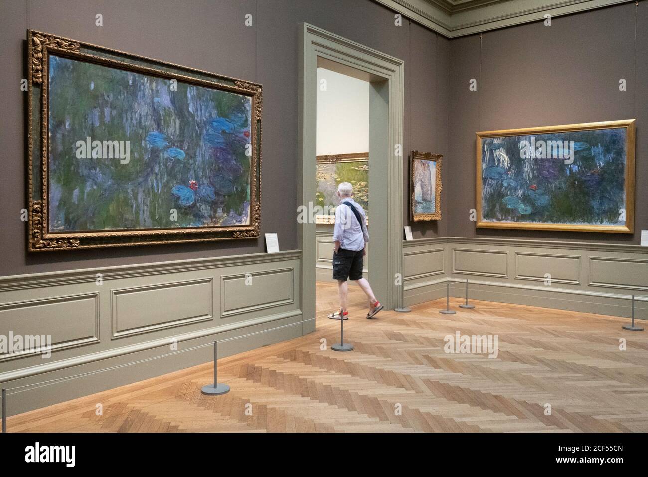 The Metropolitan Museum of Art is a popular tourist attraction on Museum Mile, New York City, U.S.A. Stock Photo