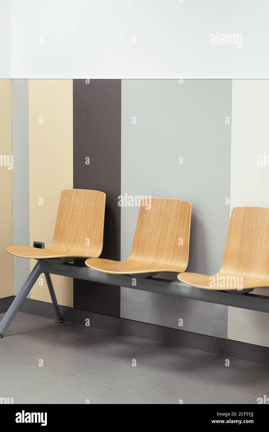Hospital waiting area seats hi-res stock photography and images - Alamy