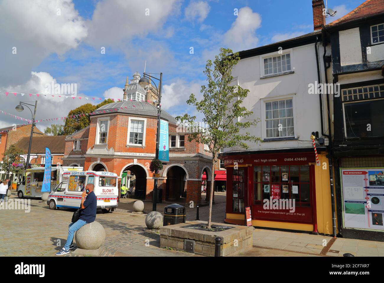 High Street in High Buckinghamshire, UK Stock Photo Alamy