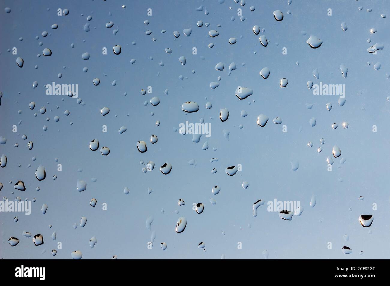 Rainy texture liquid drops hi-res stock photography and images - Alamy