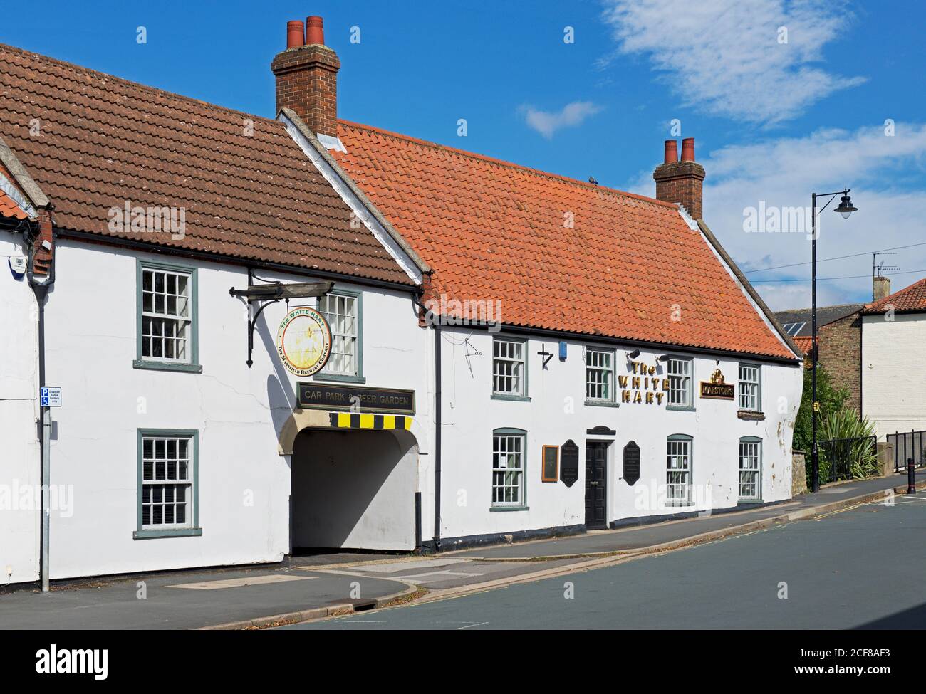 The White Hart pub and restaurant, Bridge Street, Brigg, North