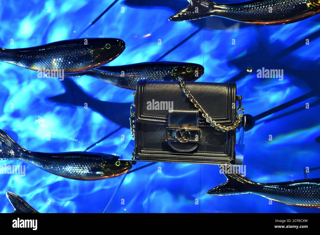 BAG ON DISPALY AT LOUIS VUITTON BOUTIQUE IN CONDOTTI STREET Stock Photo -  Alamy