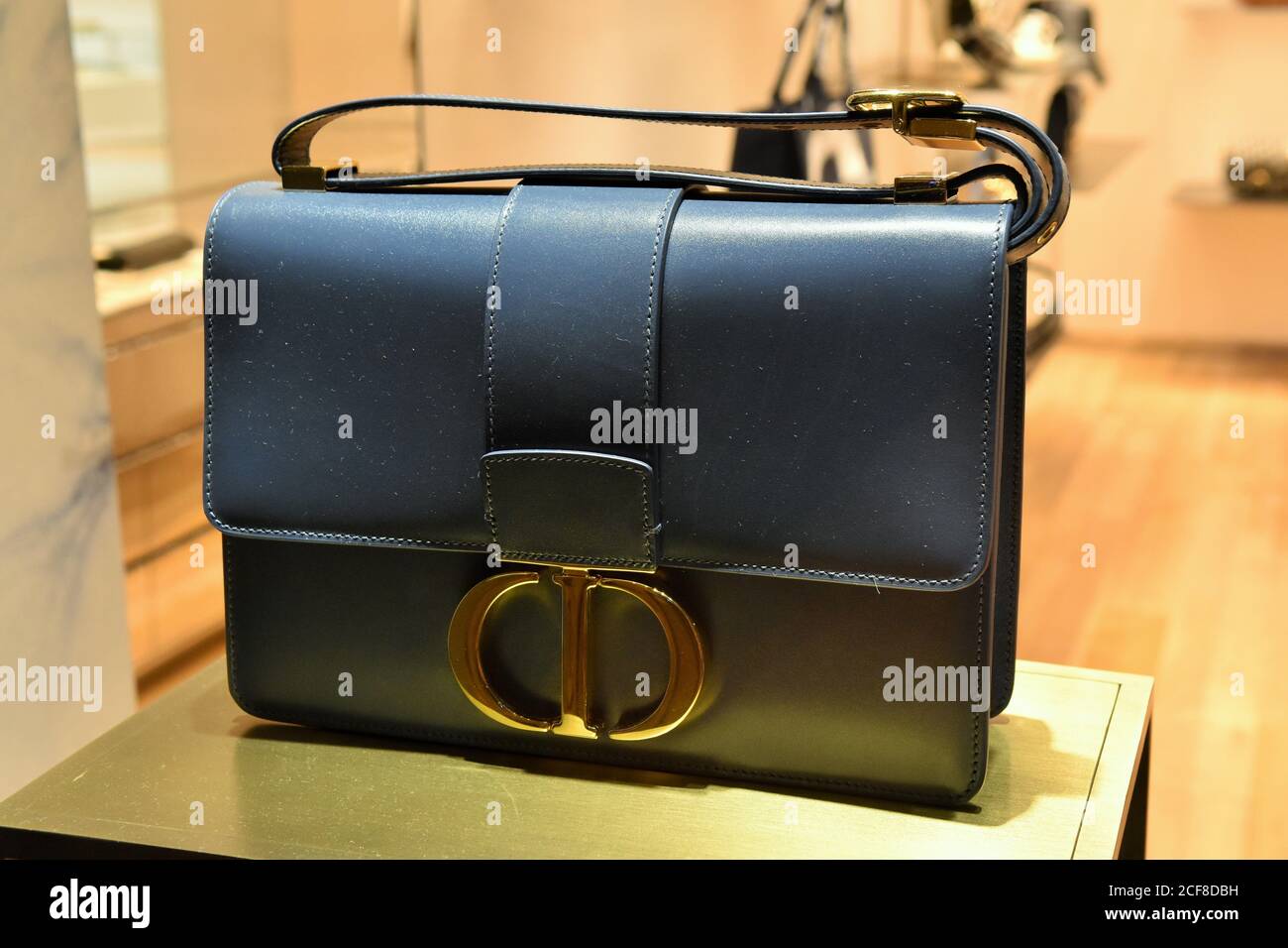 BAG ON DISPALY AT DIOR BOUTIQUE IN SPAGNA SQUARE Stock Photo Alamy