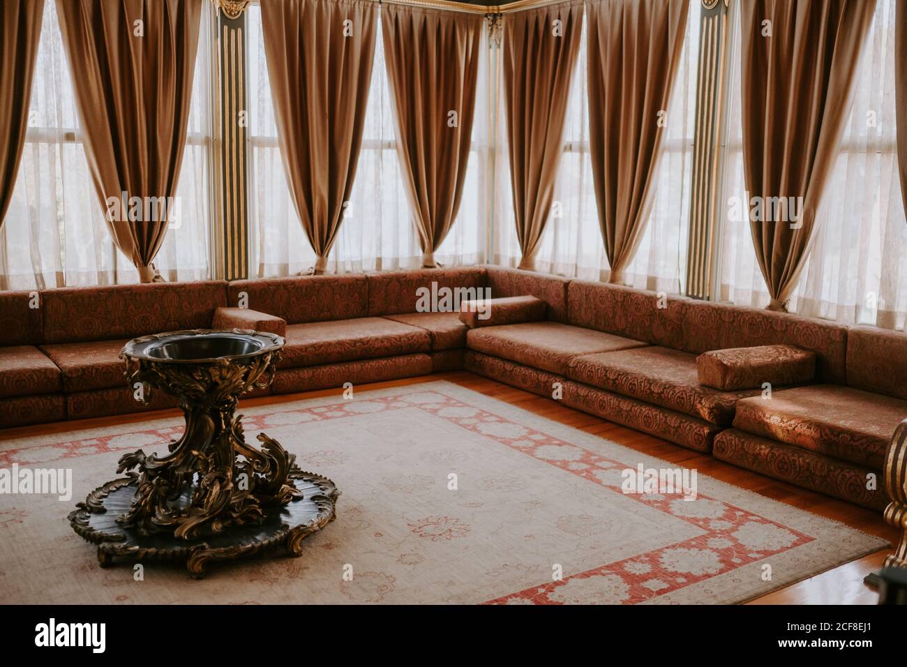 Turkish living room hires stock photography and images Alamy