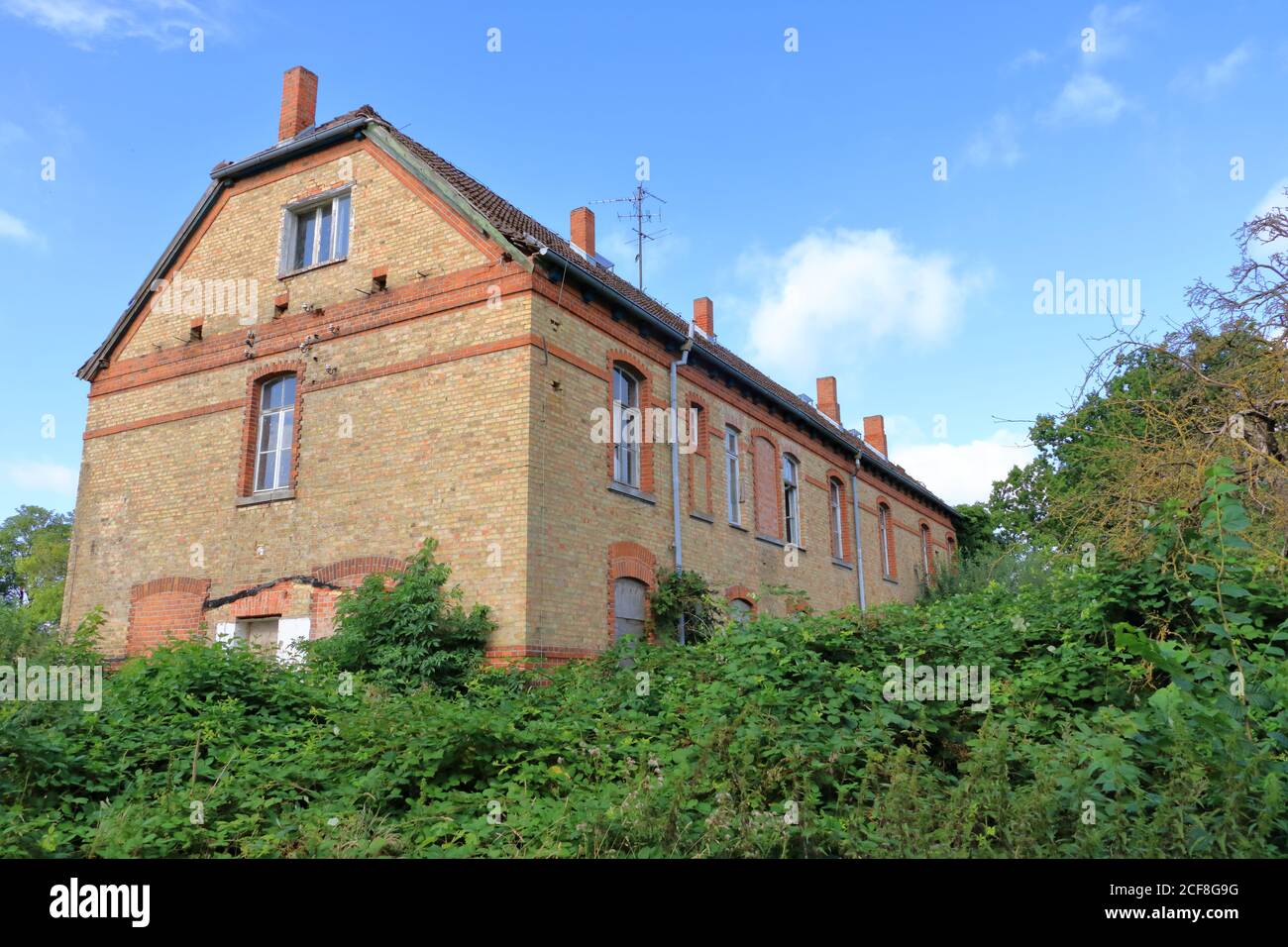The old ruins of a not used building Stock Photo - Alamy
