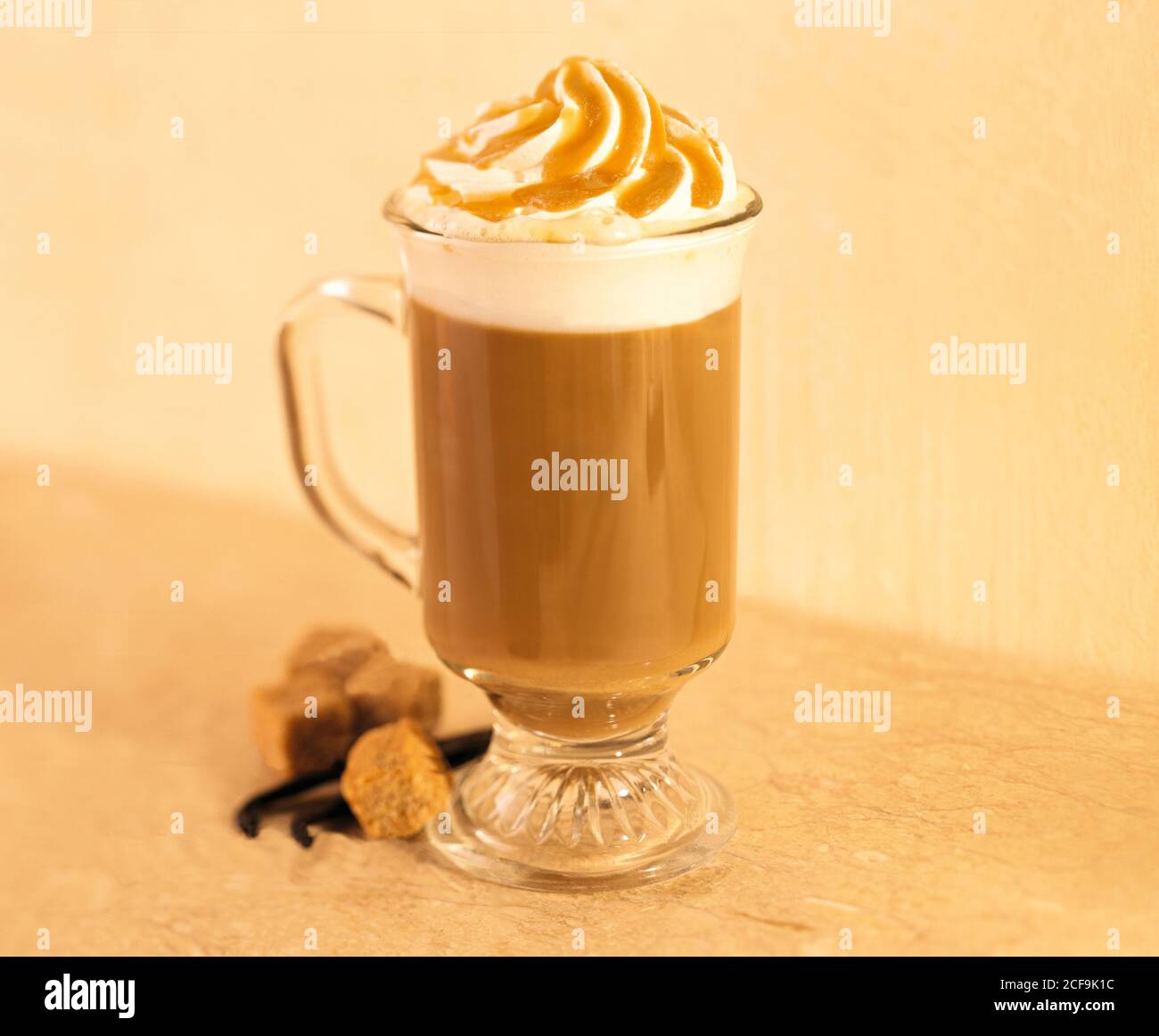 Caramel frappuccino hi-res stock photography and images - Alamy