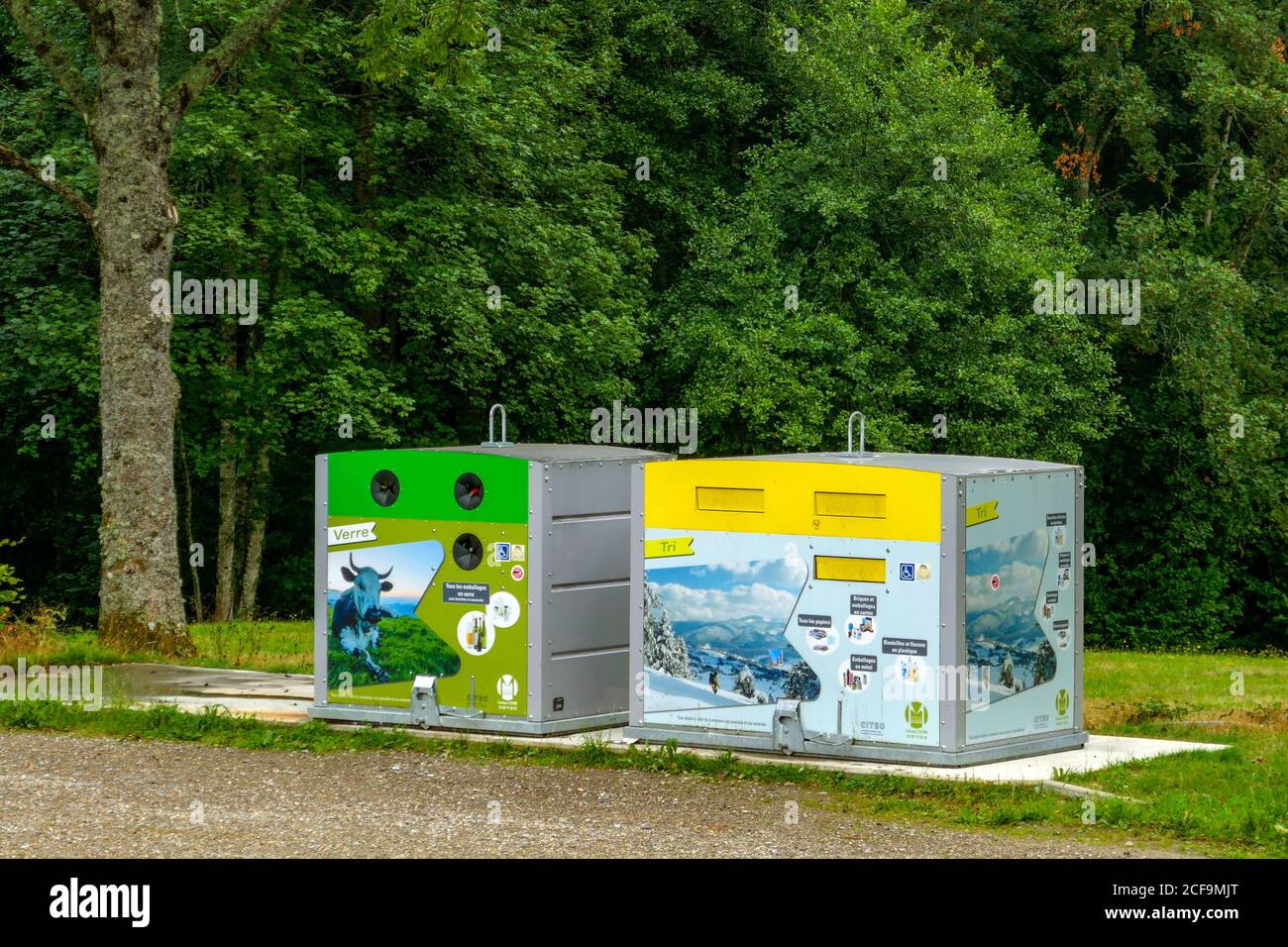 French Recycling Bins High Resolution Stock Photography and Images Alamy