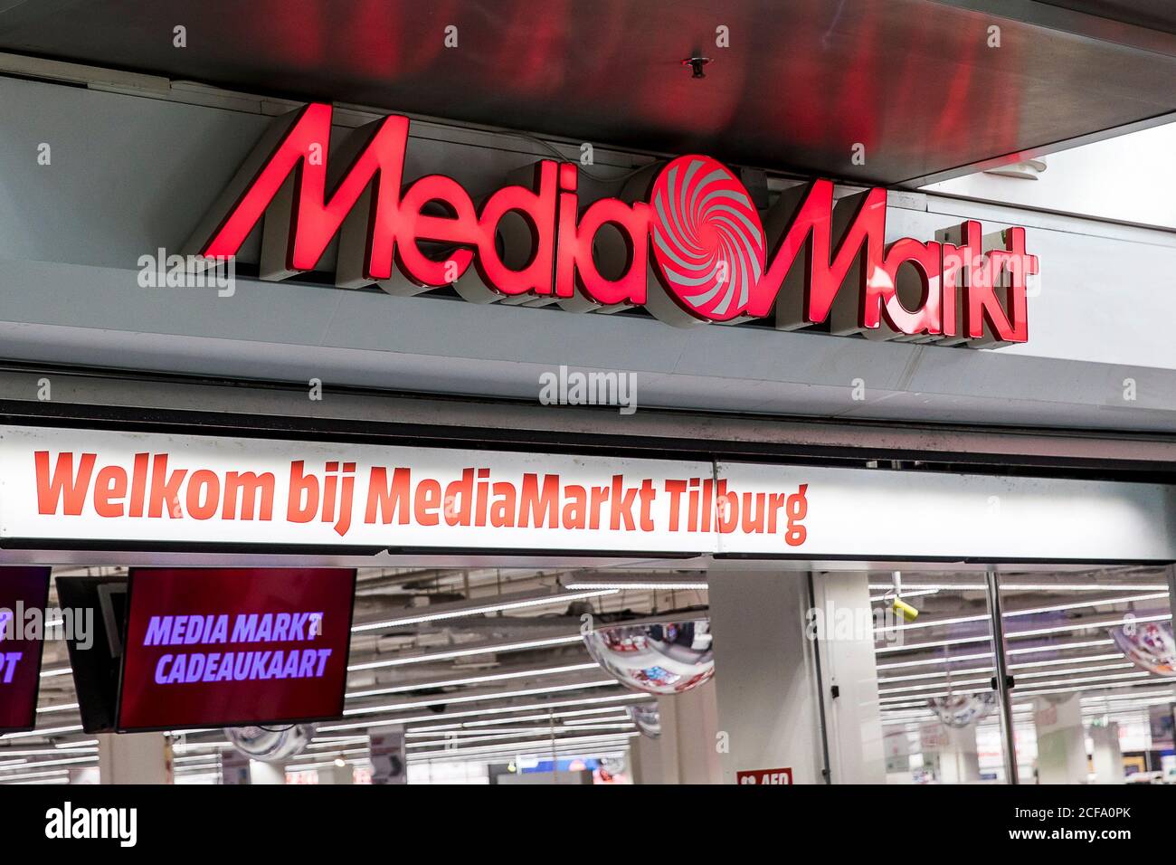 TILBURG - Stock exterior Mediamarkt shop Stock exterieur Mediamarkt winkel  Stock Photo - Alamy