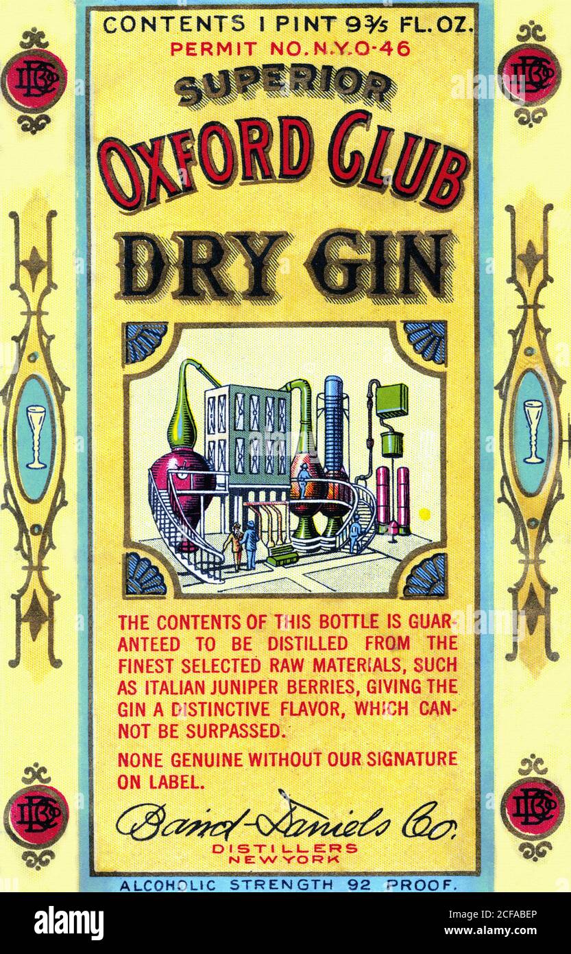 Oxford Club Dry Gin Stock Photo Alamy