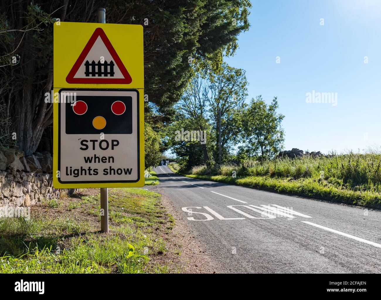 Level Crossing Road Sign High Resolution Stock Photography And Images Alamy Level Crossing Road Sign High Resolution Stock Photography And Images Alamy