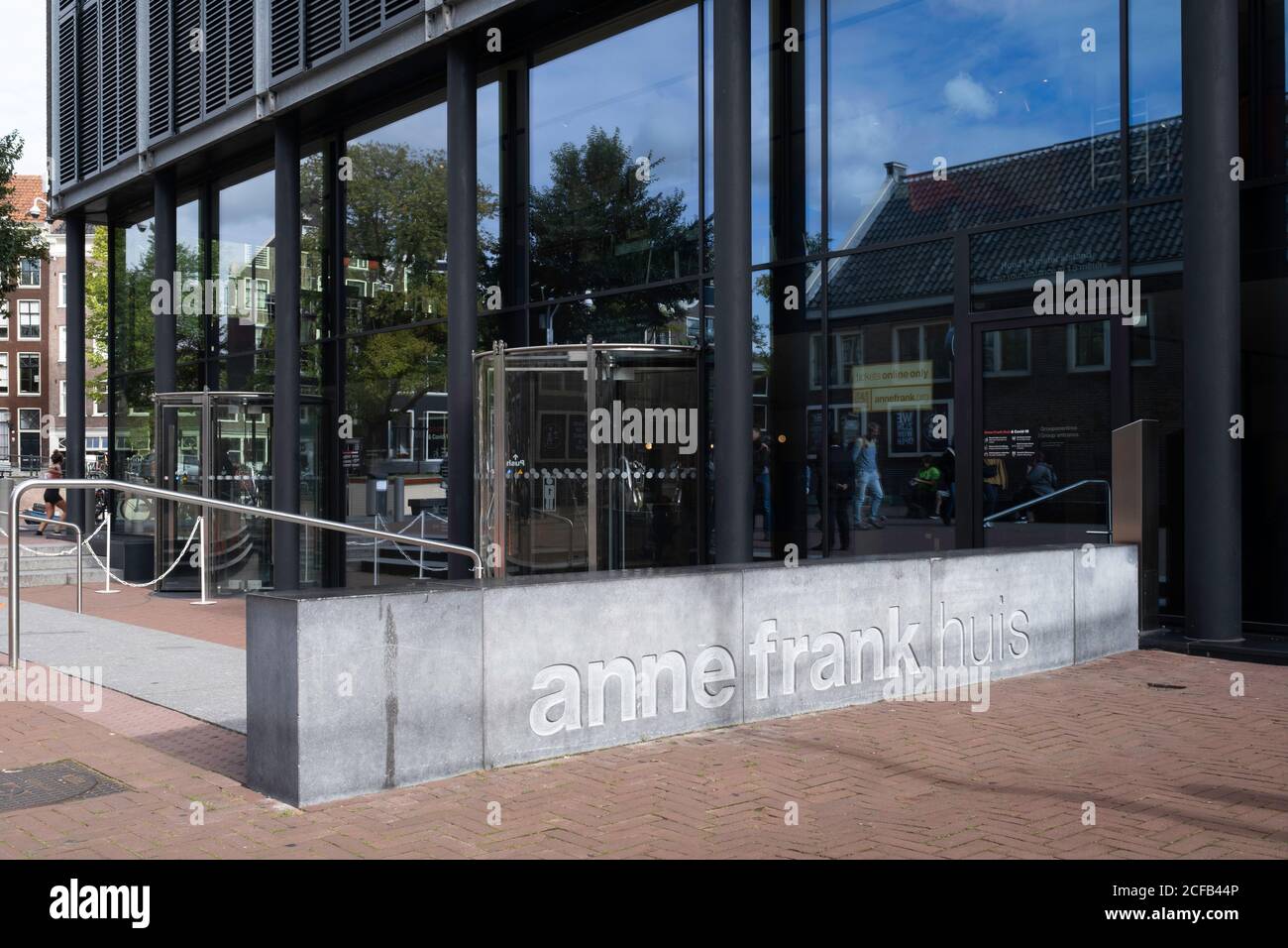 Entrance of the Anne Frank House Museum on the Prinsengracht in Amsterdam Stock Photo